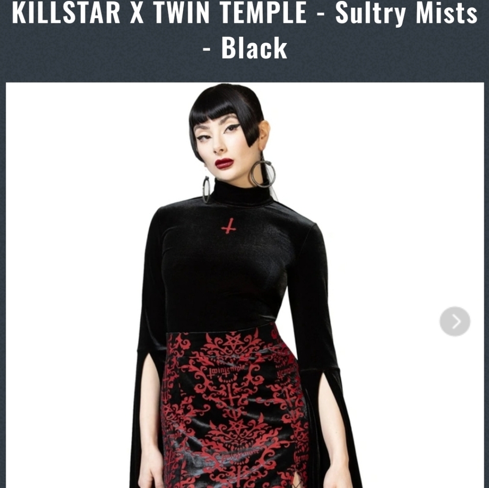 ISOO*** sultry mists top. Twin temple